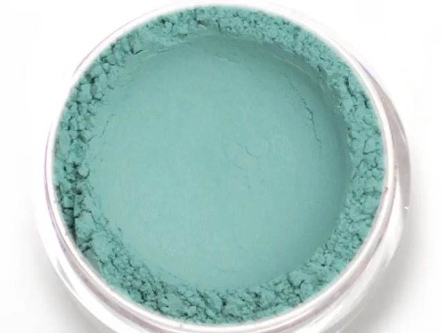 "Robin's Egg" - Mineral Eyeshadow